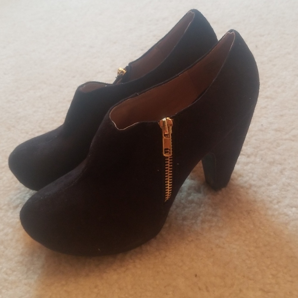 Suade booties